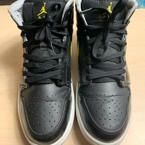 Nike Jordan 1 high black size 9.5